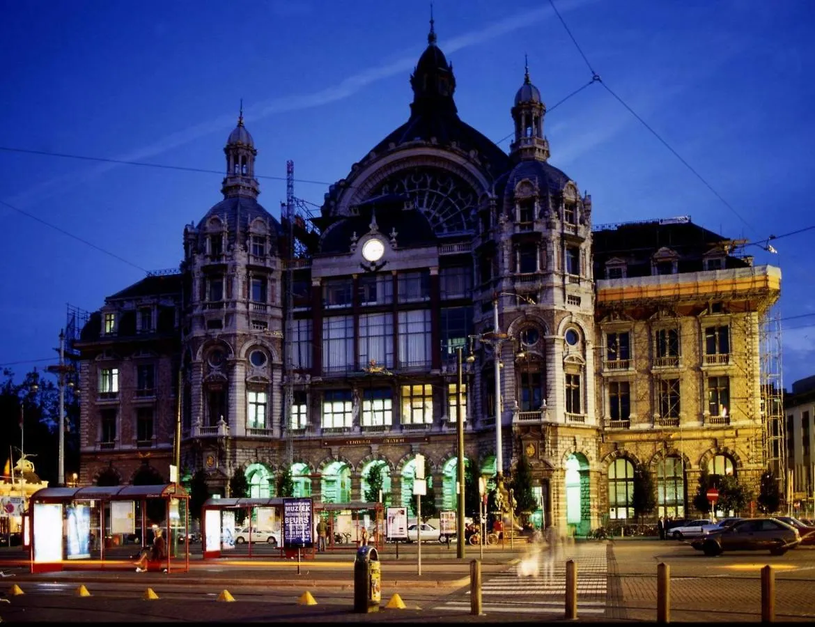 Jane'S Corner The Place To Read&Eat&Sleep Apartment Antwerp Belgium